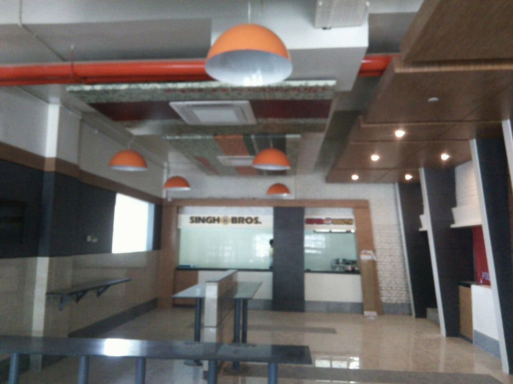 Max Hotels Prayagraj Exterior photo